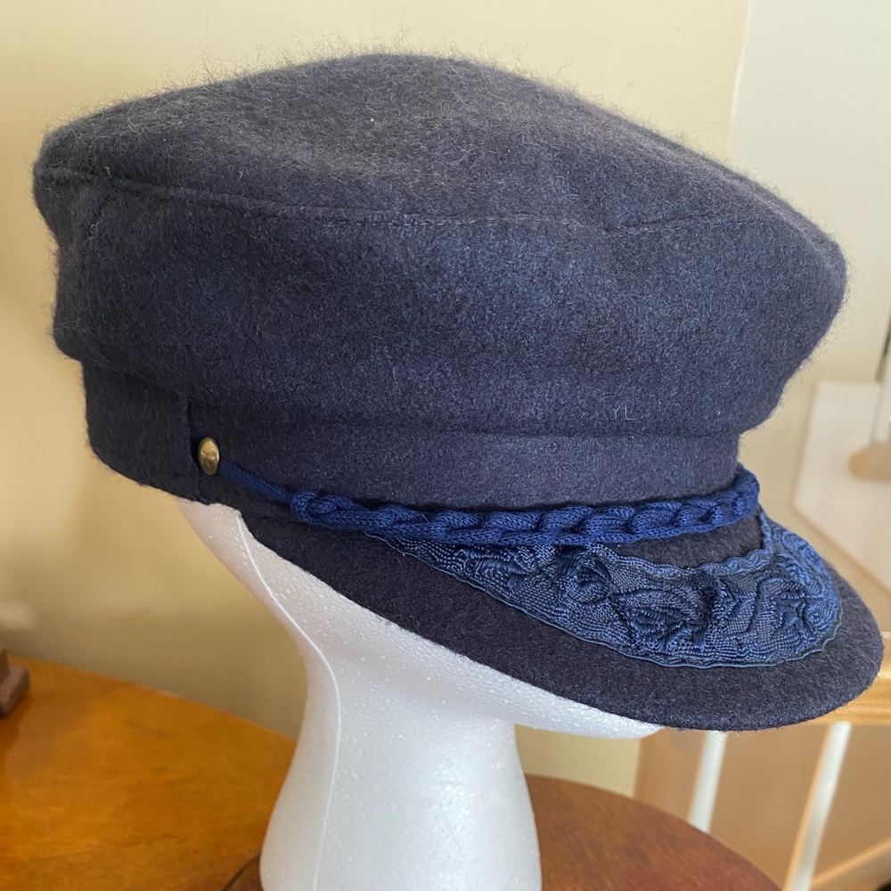 AEGEAN
Wool Greek Fisherman's Cap medium 7-71/8